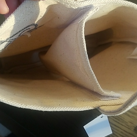 Wine bag B initial NWT - Picture 3 of 4